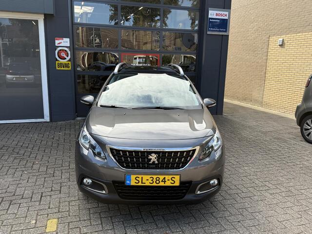 Peugeot 2008 1.2 PureTech Blue Lion / Airco/ Navigatie/ Cruise/ Apple carplay/ Panoramadak / LED/ PDC/ LMV