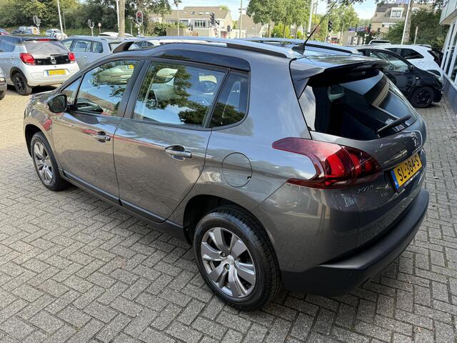 Peugeot 2008 1.2 PureTech Blue Lion / Airco/ Navigatie/ Cruise/ Apple carplay/ Panoramadak / LED/ PDC/ LMV