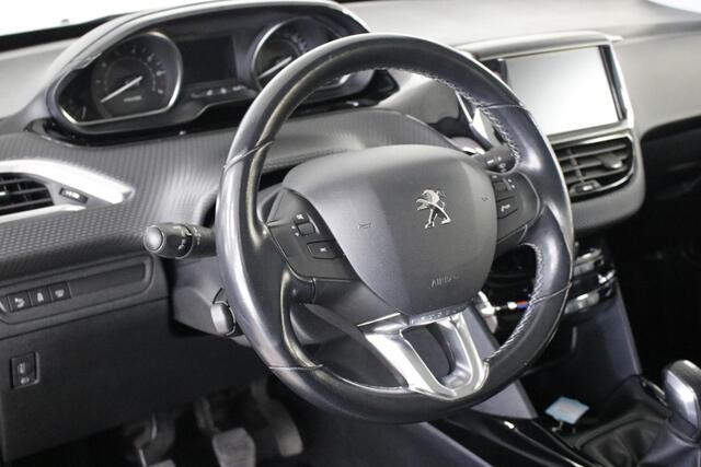 Peugeot 2008 1.2 PureTech Allure 110 PK. Distr. riem V.V. | Clima | Carplay | Panorama | Trekhaak.
