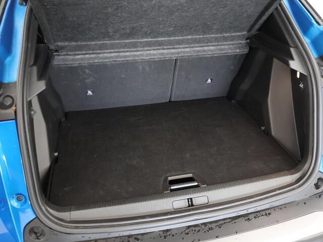 Peugeot 2008 1.2 PT 130 PK AUT. ALLURE + CAMERA | CARPLAY | DIGITALE COCKPIT | LED