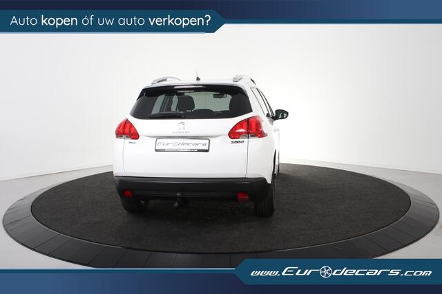 Peugeot 2008 1.2 PureTech Blue Lion Panoramadak*Navigatie*Trekhaak*Parkassist*