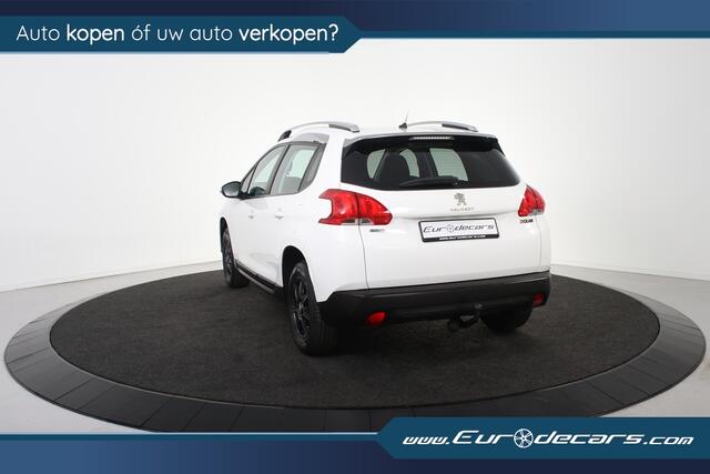 Peugeot 2008 1.2 PureTech Blue Lion Panoramadak*Navigatie*Trekhaak*Parkassist*