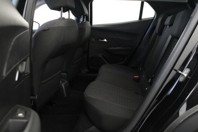 Peugeot 2008 1.2 PureTech Blue Lease Allure