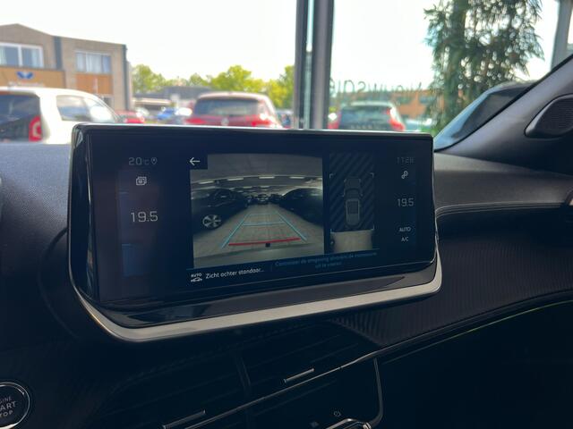 Peugeot 2008 1.2 PureTech GT Pack PANO | CAMERA | TREKHAAK | CARPLAY | KAHIN