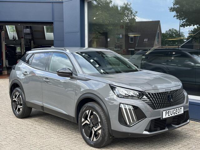 Peugeot 2008 1.2 Hybrid 145 PK Allure ¤ 6500 DEMO VOORDEEL| Automaat | 2025 Auto | Navigatie via Telefoon | Adaptieve Cruise Control | 360 Graden Camera | Parkeersensoren V+A | Hoge Zitpositie | Hybride Elektrisch rijden met Automaat | Climate Control | Stoelverwarmin