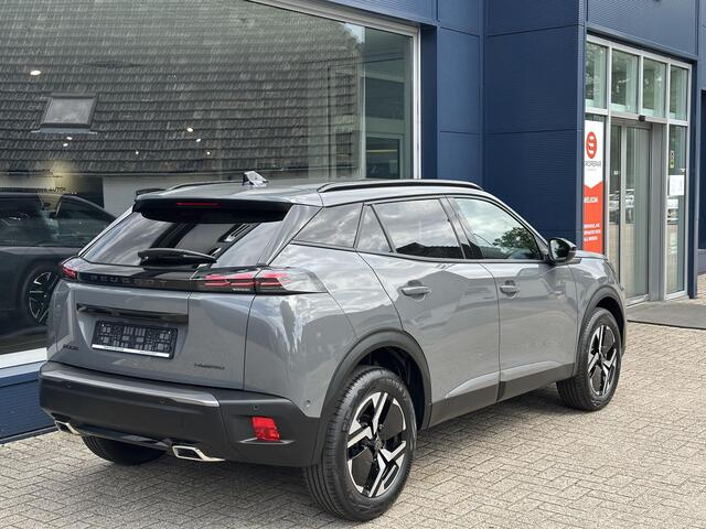 Peugeot 2008 1.2 Hybrid 145 PK Allure ¤ 6500 DEMO VOORDEEL| Automaat | 2025 Auto | Navigatie via Telefoon | Adaptieve Cruise Control | 360 Graden Camera | Parkeersensoren V+A | Hoge Zitpositie | Hybride Elektrisch rijden met Automaat | Climate Control | Stoelverwarmin