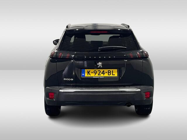 Peugeot 2008 1.2 PureTech Blue Lease Allure |Vol opties!|PDC|Camera|Carplay|Leer!