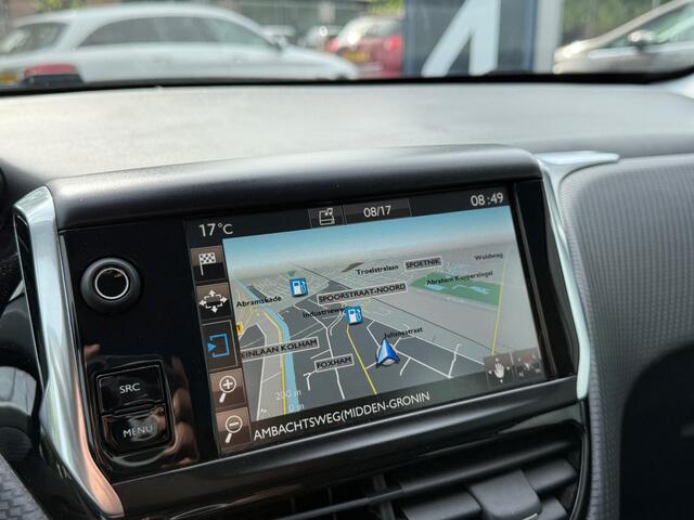 Peugeot 2008 BWJ 2016 | 1.2PT 82PK Allure | CLIMA | NAVI | CRUISE | PDC V+A | LEDERS/TOF | LICHTMETAAL |