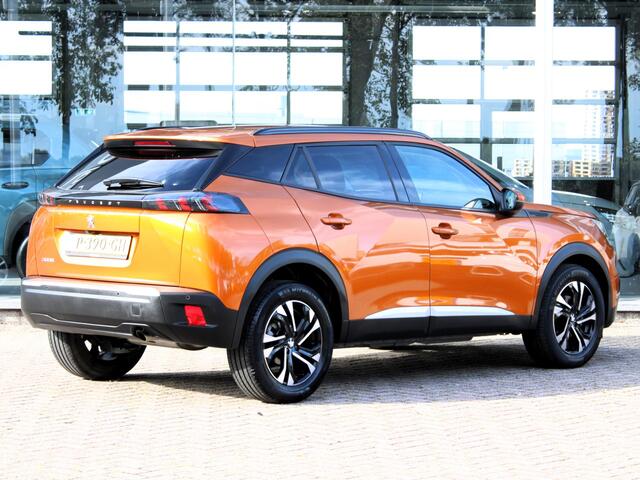Peugeot 2008 1.2 PureTech Allure Pack | Camera / Climate / Navi