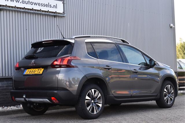 Peugeot 2008 1.2 PureTech Allure Trekhaak, Cruise, Camera, PDC, Automaat