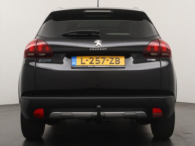 Peugeot 2008 1.2 PureTech GT-line - Navigatie - Trekhaak - Panoramadak