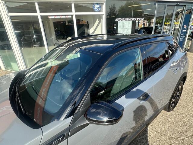 Peugeot 2008 1.2 PURETECH GT