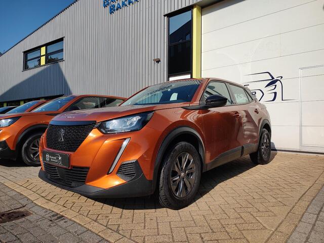 Peugeot 2008 1.2 PureTech Active Pack Trekhaak Navi-Carplay Cruise-Control Stoelverwarming Led