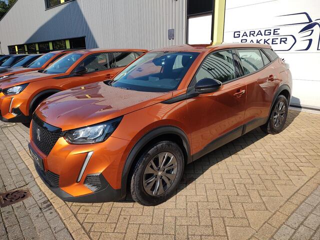 Peugeot 2008 1.2 PureTech Active Pack Trekhaak Navi-Carplay Cruise-Control Stoelverwarming Led