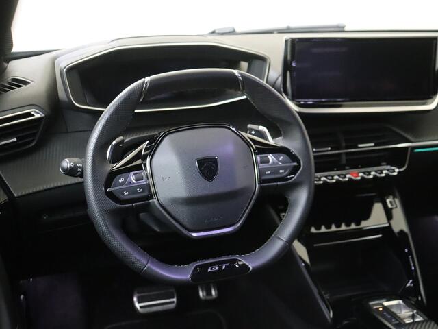 Peugeot 2008 1.2 Hybrid 136 GT | Adapt. Cruise | Carplay | Camera | Keyless |