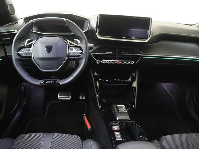 Peugeot 2008 1.2 Hybrid 136 GT | Adapt. Cruise | Carplay | Camera | Keyless |