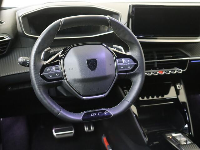Peugeot 2008 1.2 Hybrid 136 GT | Adapt. Cruise | Carplay | Camera | Keyless |