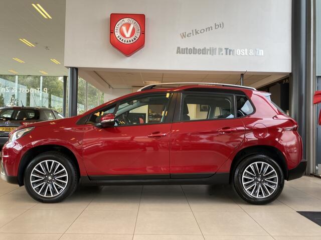 Peugeot 2008 1.2 PureTech Blue Lion,Panoramadak,Navigatie,Parkeerassistent,Airco,Cruisecontrol,Bluetooth,Connected Services,Achteruitrijsensoren,Ipod Usb Aansluiting