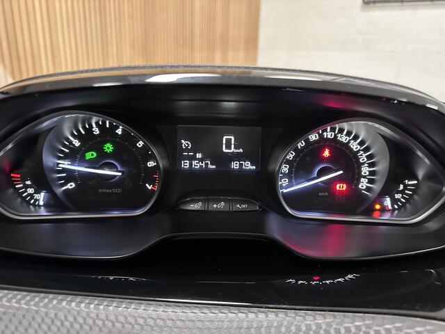 Peugeot 2008 1.2 PureTech Blue Lion