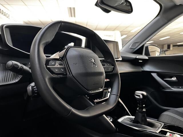 Peugeot 2008 1.5 BlueHDi Allure Pack /Camera /LED Koplampen /Lane Assist /Apple + Android /DAB+! /Keyless Go /DAB+! /Climat /Cruise /Elek. pakket /Bluetooth /Regensensor /17"LMV /Extra getint glas /PDC.
