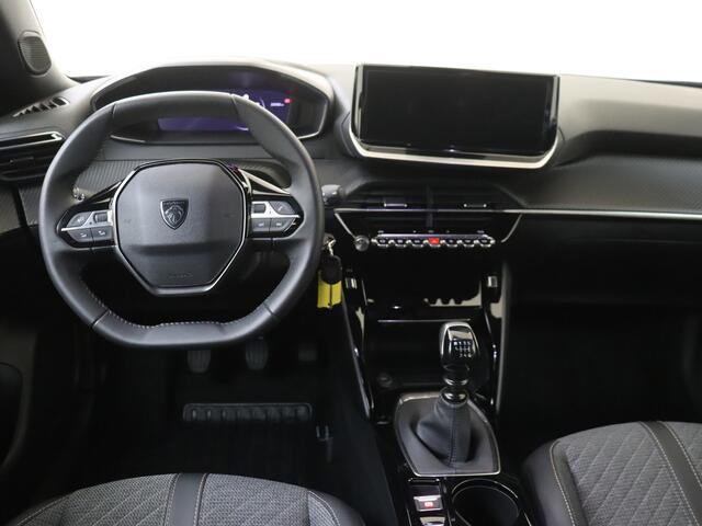 Peugeot 2008 1.2 PureTech 100 Allure JUST LEASE SPECIAL !!!! YPENBURG