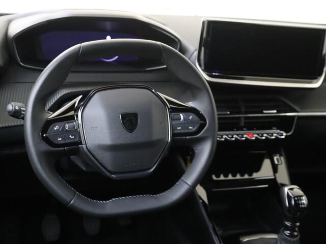 Peugeot 2008 1.2 PureTech 100 Allure JUST LEASE SPECIAL !!!! YPENBURG