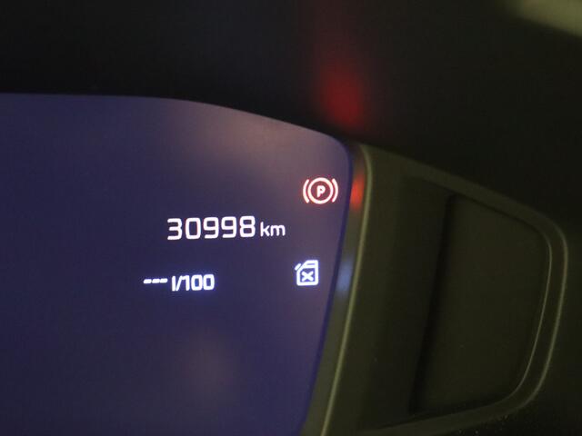 Peugeot 2008 1.2 PureTech 100 Allure JUST LEASE SPECIAL !!!! YPENBURG
