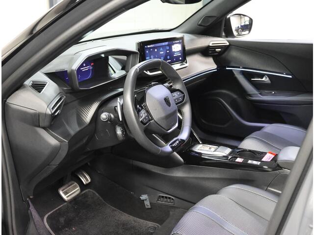 Peugeot 2008 1.2 Hybrid 136PK GT | AppleCarplay/Android Auto | Keyless | Adaptive Cruise Control | Climate Control | Camera | FULL LED | Two-Tone | Sfeerverlichting | Isofix | Privacy Glass |