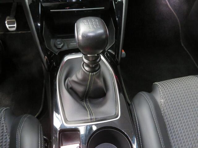 Peugeot 2008 1.2 PureTech GT