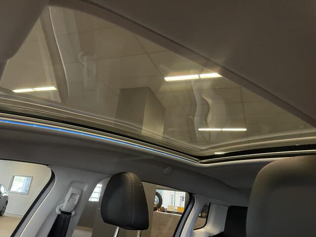 Peugeot 2008 1.2 PureTech GT-line Black Pack -Panoramadak_climate Controle-Navigatie-Achteruitrijucamera