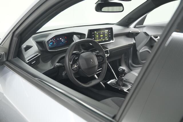 Peugeot 2008 PureTech 130 Allure | Camera | Adaptieve Cruise Control | Stoelverwarming | Apple Carplay
