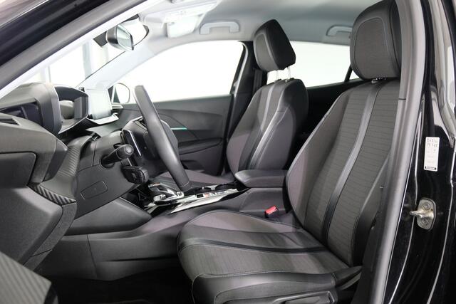 Peugeot 2008 1.2 PureTech Allure Pack | TREKHAAK | STOELVERW. |