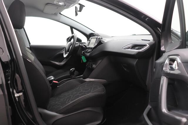 Peugeot 2008 1.2 PureTech Blue Lion | Trekhaak | DAB | Airco | Navigatie