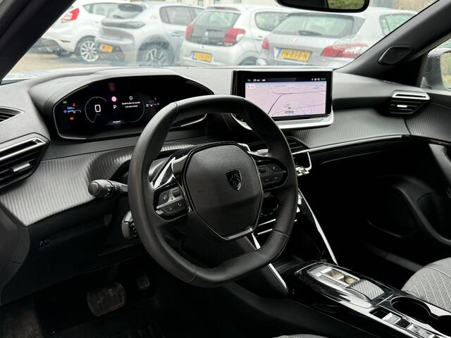 Peugeot 2008 1.2 PureTech 130 Allure | Navigatie | Climate & Cruise Control | Achteruitrijd Camera | AppleCarplay/AndroidAuto |