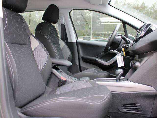 Peugeot 2008 1.2 PureTech Blue Lion | Automaat | Camera / Navi / Airco