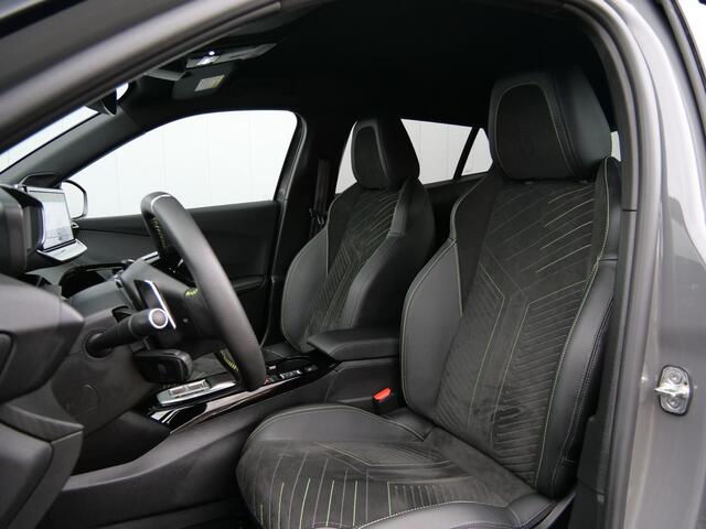 Peugeot 2008 1.2 PureTech 130 Pk GT Automaat Camera's / Navigatie / DAB / Appel Carplay / Massage stoel