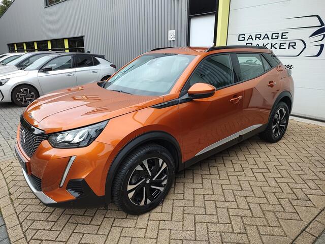 Peugeot 2008 1.2 PureTech Allure 130 PK Led 360 Camera Navigatie en Carplay All-Season 3D-Cockpit Stoelverwarming Keyless