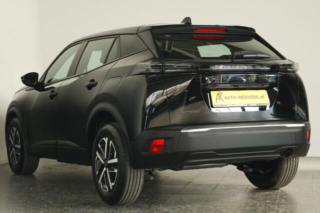 Peugeot 2008 1.2 PureTech Active Pack / LED / Navi / Cam / CarPlay
