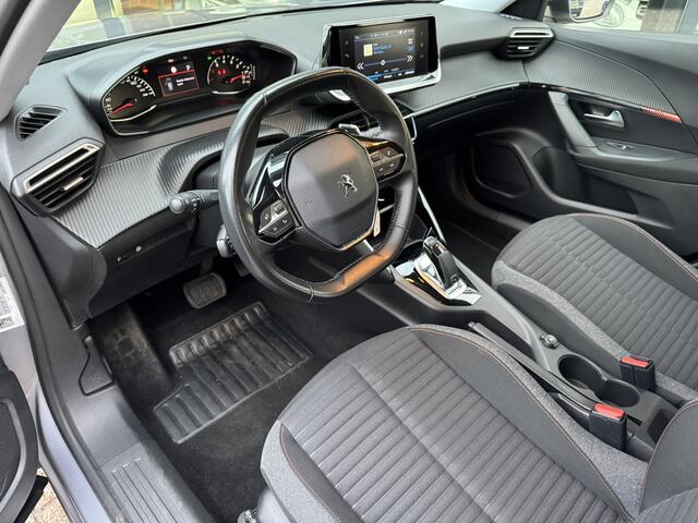 Peugeot 2008 1.2 PureTech 131pk Automaat Active*Navigatie*AppleCarplay*