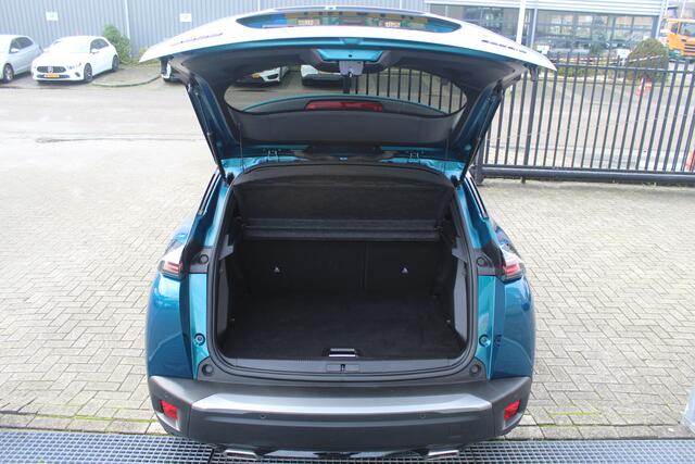 Peugeot 2008 1.2 Hybrid 136 Allure