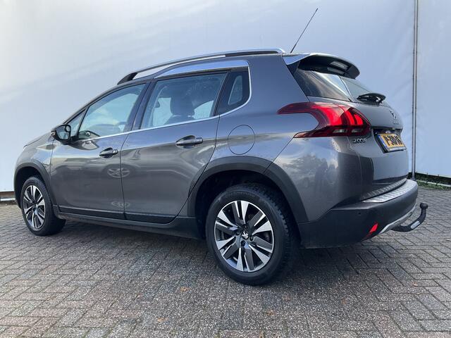 Peugeot 2008 1.2 PureTech Allure Trekhaak Nav/Cam Cruise Led Pano.Verlichting Carplay Voll.Onderhouden!