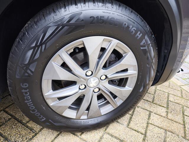 Peugeot 2008 1.2 PureTech Active Pack Aut. Airco | Apple CarPlay/Android Auto | LM Velgen