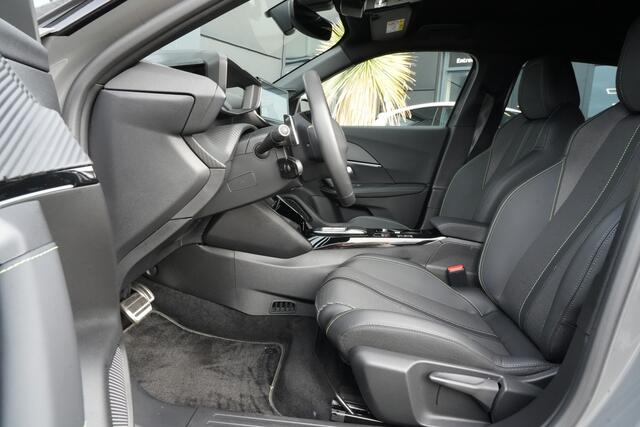 Peugeot 2008 1.2 Hybrid GT 136pk Camera/Trekhaak/Navigatie