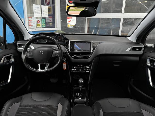 Peugeot 2008 1.2 PureTech Blue Lease Allure GRATIS Afleverpakket! | Stoelverwarming | Panoramadak |