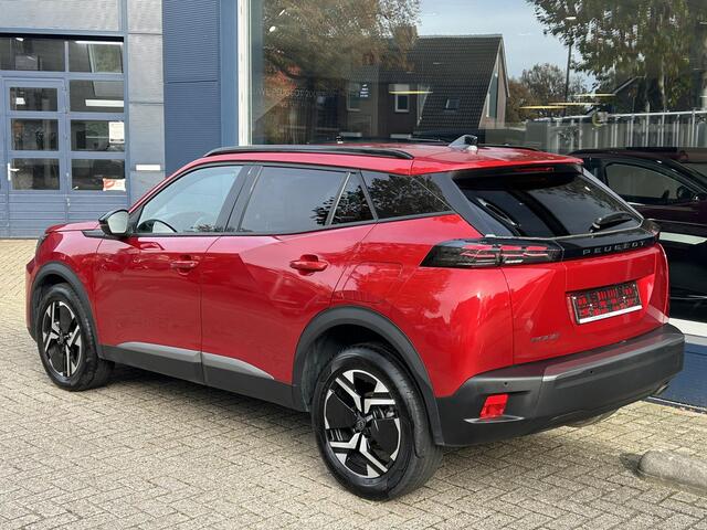 Peugeot 2008 1.2 Turbo 100PK Allure | Nieuwste Model | Navigatie via Telefoon | LED Verlichting | Parkeersensoren | DAB | Digitaal Dashboard | Half Lederen stoelen | Lichtmetalen Velgen 17 inch |