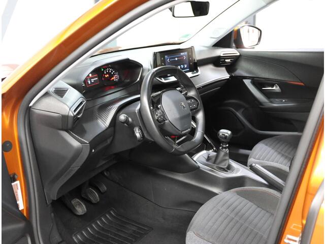 Peugeot 2008 1.2 100PK Active | AppleCarPlay/AndroidAuto | Armsteun | Climate Control | Cruise Control | LED | Navigatie | LMV | Parkeersensoren | Isofix |