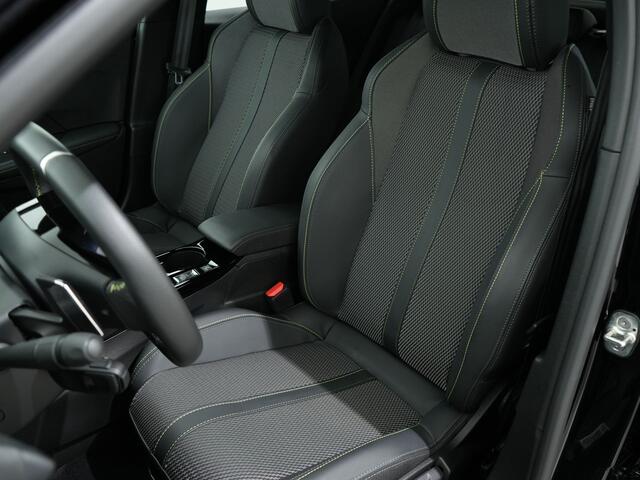 Peugeot 2008 1.2 HYBRID 136PK E-DCS6 GT | Navi | Cruise Adaptief | 360 camera