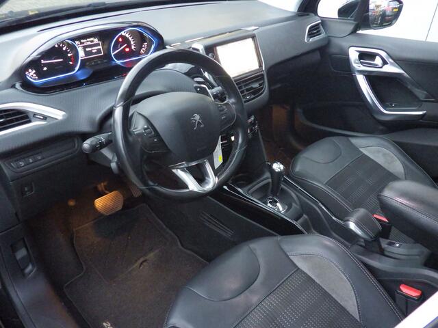 Peugeot 2008 1.2 Automaat Allure, Panodak, Cruise, Navi, NL/NAP, Compleet!
