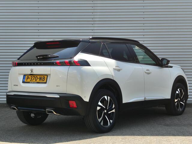 Peugeot 2008 GT 1.2 Turbo 130pk EAT8 | FOCAL PREMIUM AUDIO | SCHUIF/KANTELDAK | NAVI | STOELVERW. | CAMERA |