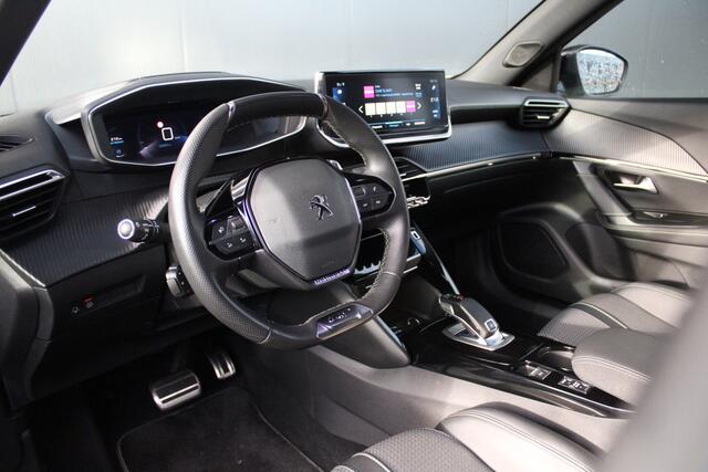 Peugeot 2008 1.2 PureTech GT 130pk - Trekhaak - ACC - Camera - Navi - LED - Carplay - Keyless - Rijklaar